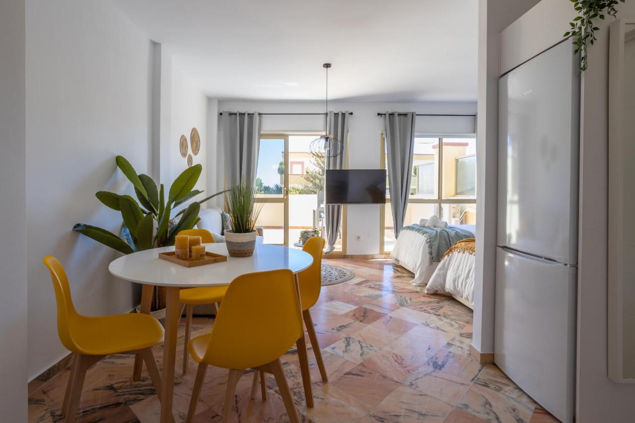 Oleholidays 225 Romana Playa Junto Al Mar Marbella Esterno foto
